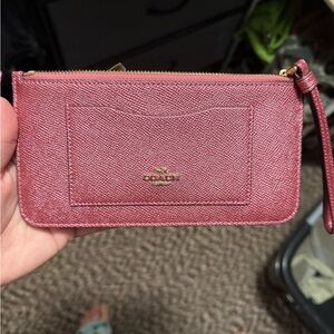 Coach Metallic Antique Blush Zip
Top Wallet